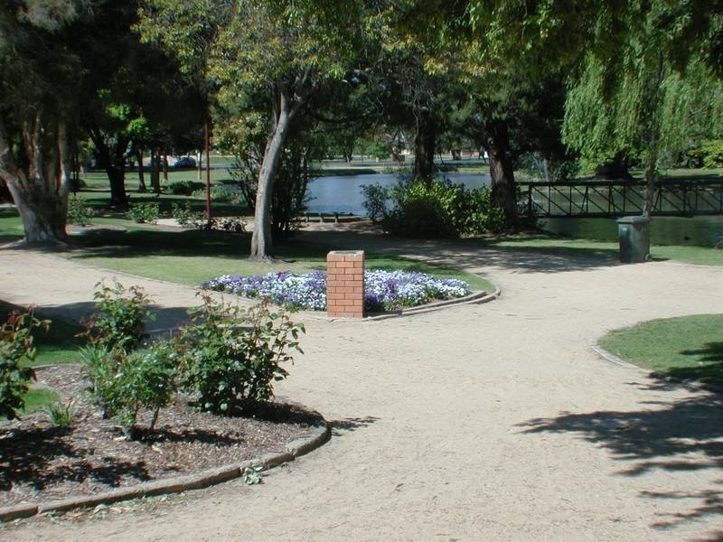 293 Cressy Street, Deniliquin NSW 2710