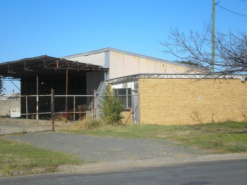 442 Sloane Street, Deniliquin NSW 2710