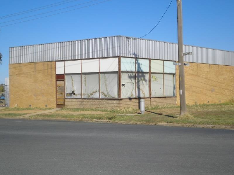 442 Sloane Street, Deniliquin NSW 2710