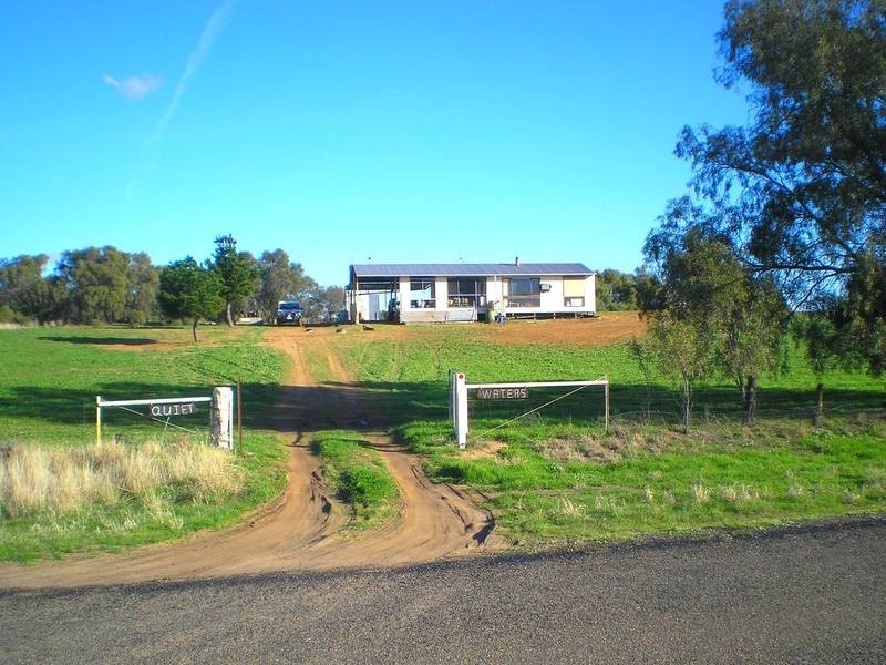 72 Carrathool Road, Conargo NSW 2710