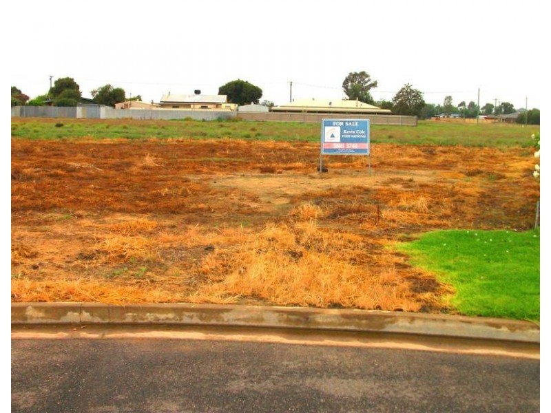 26 Harvey Court, Deniliquin NSW 2710