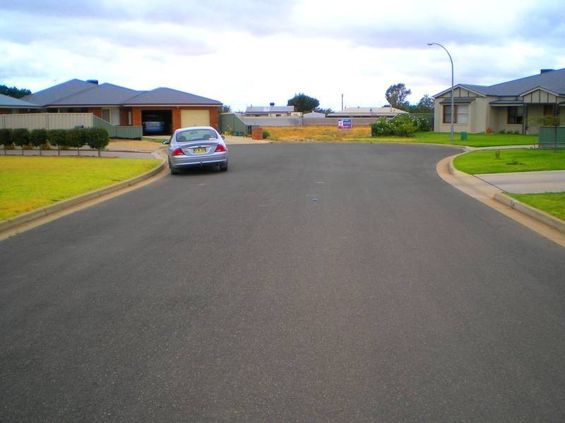 26 Harvey Court, Deniliquin NSW 2710