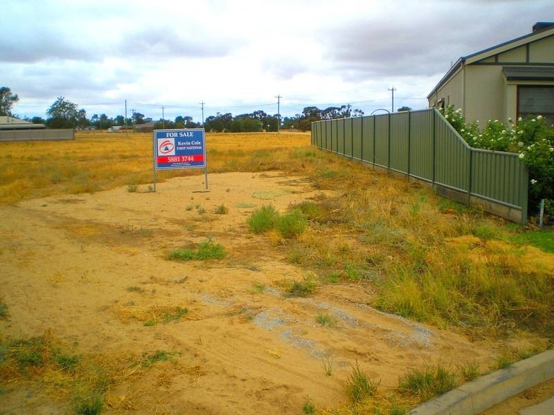 26 Harvey Court, Deniliquin NSW 2710