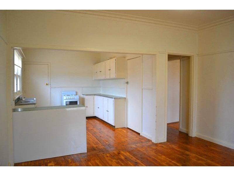 490 Poictiers Street, Deniliquin NSW 2710