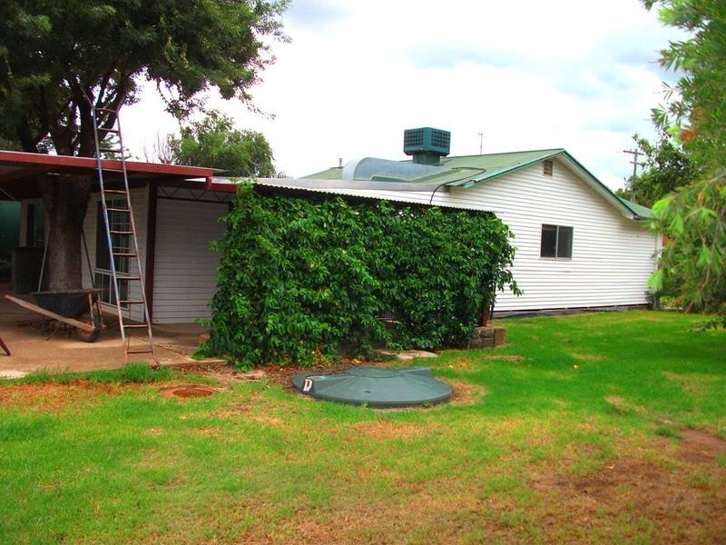 5 Augustus, Deniliquin NSW 2710