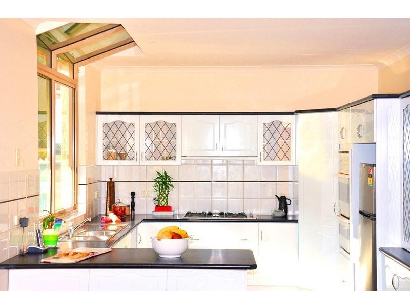 52 Dandallo Drive, Eltham VIC 3095