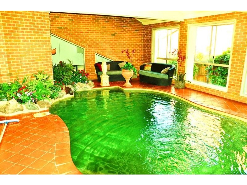 52 Dandallo Drive, Eltham VIC 3095