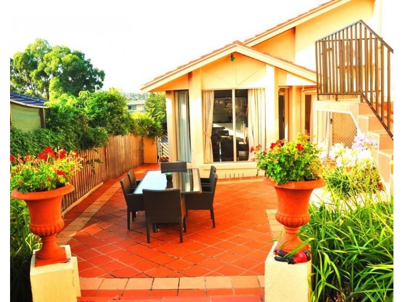 52 Dandallo Drive, Eltham VIC 3095