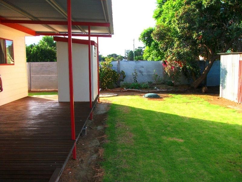 19 Cook, Wakool NSW 2710