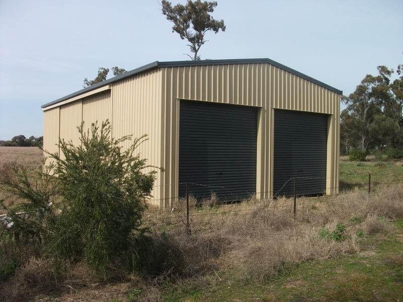 1 Scott Rogers Road, Deniliquin NSW 2710
