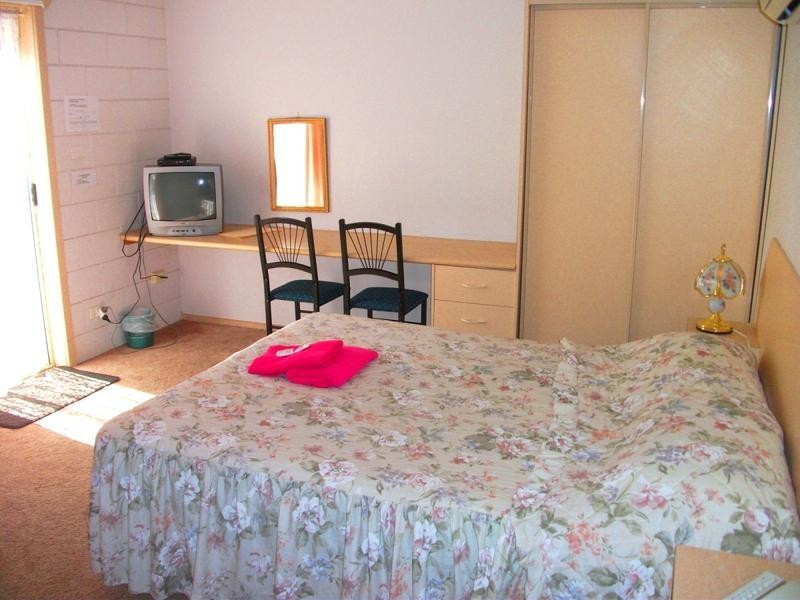 140 Crispe, Deniliquin NSW 2710