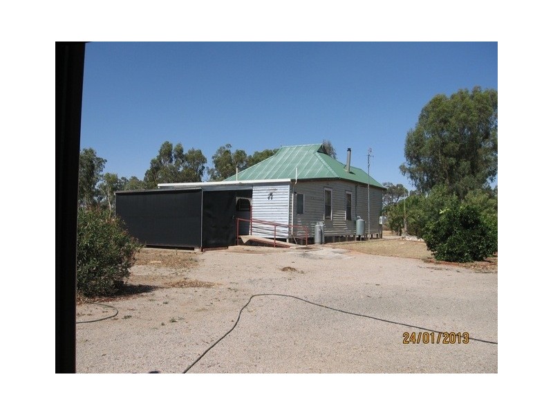 282 Cobram Road, Berrigan NSW 2712