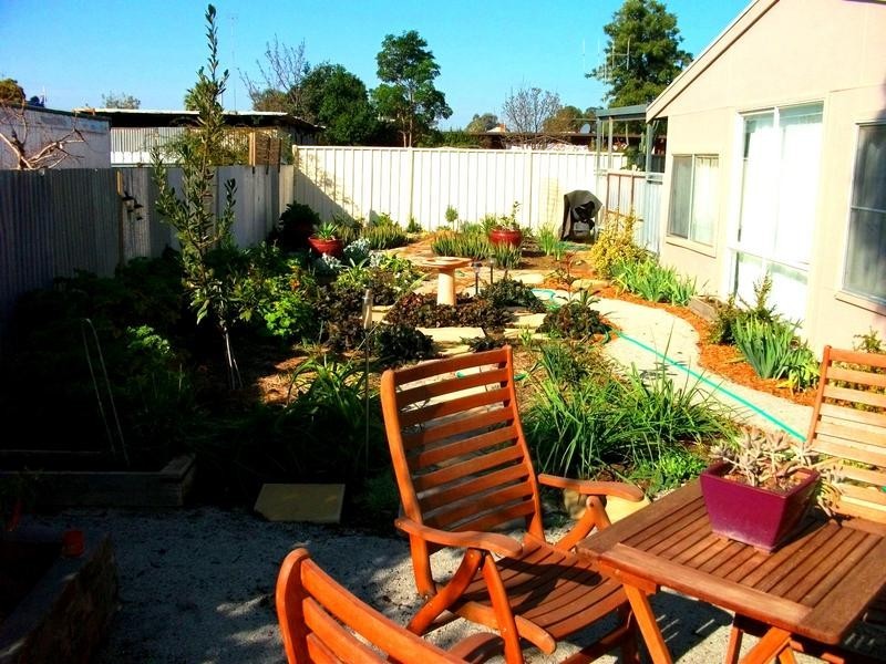 242 Victoria, Deniliquin NSW 2710