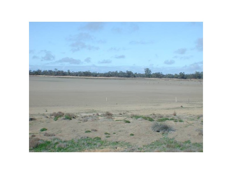 Avoca Rive James Rd, Kerang VIC 3579