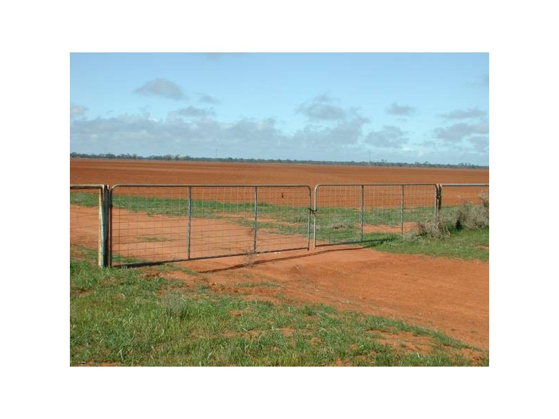 Avoca Rive James Rd, Kerang VIC 3579