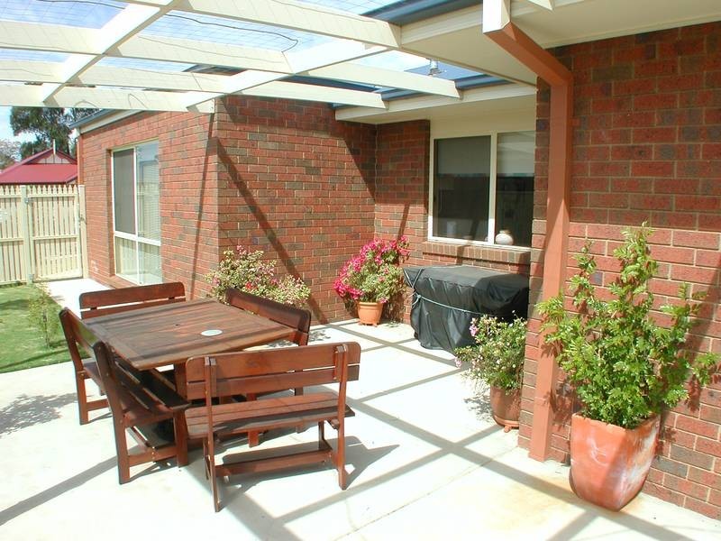 145 McMillan Street, Deniliquin NSW 2710