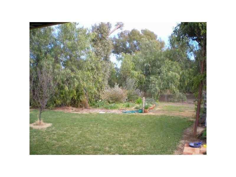 *00 Cobb Highway, Deniliquin NSW 2710