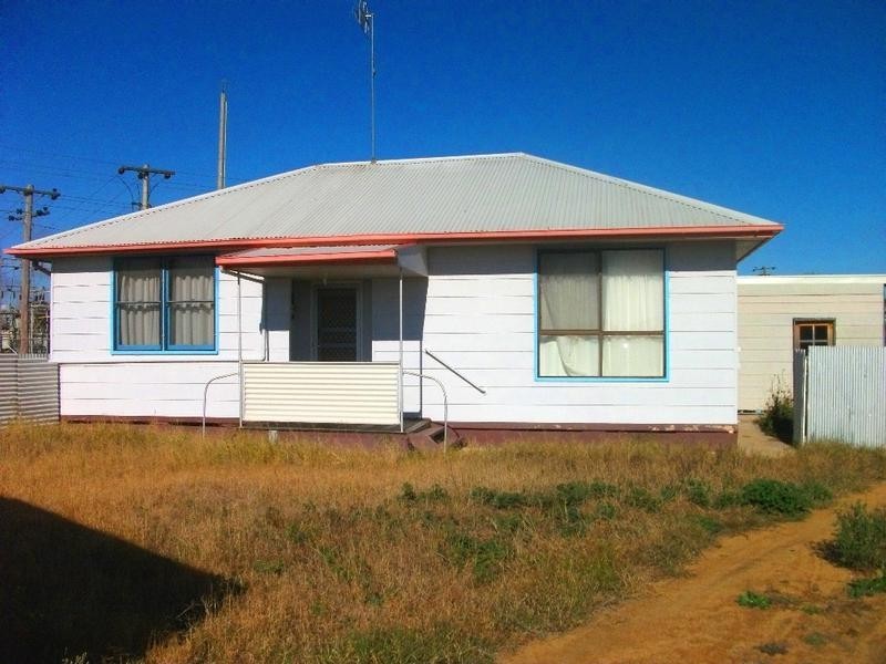 280A Fitzroy Street, Deniliquin NSW 2710