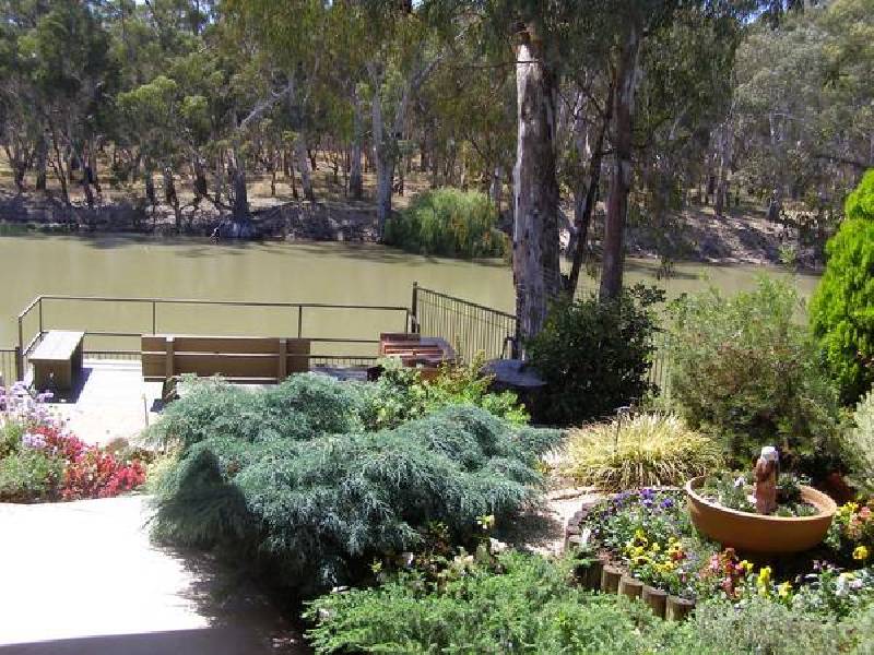 523 St Michael Street, Deniliquin NSW 2710