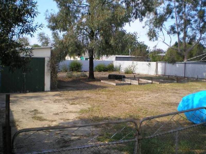 461 Poictiers Street, Deniliquin NSW 2710