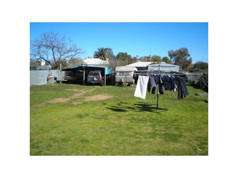 13 Moama Street, Mathoura NSW 2710