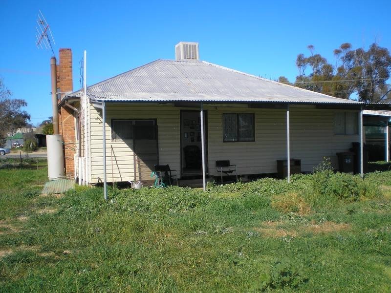 9 Morris Street, Mathoura NSW 2710
