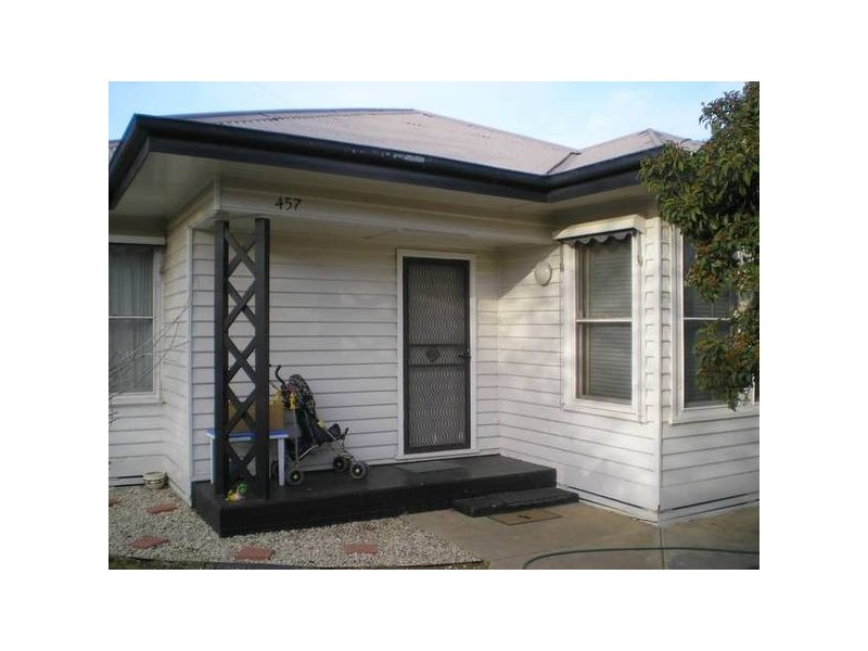 457 Henry Street, Deniliquin NSW 2710