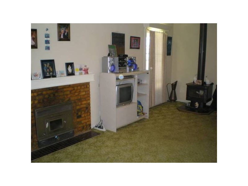 457 Henry Street, Deniliquin NSW 2710