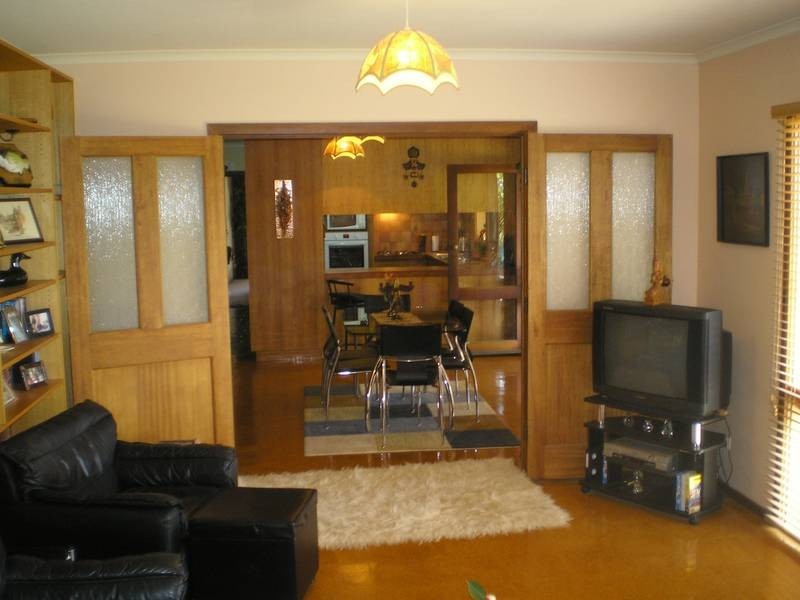 5 Blake Court, Deniliquin NSW 2710