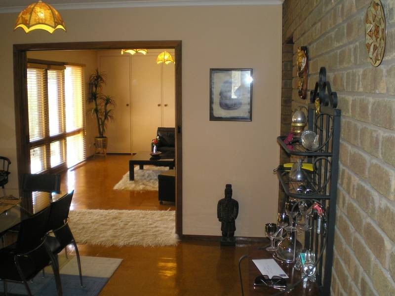 5 Blake Court, Deniliquin NSW 2710