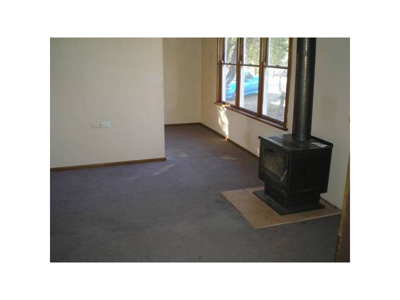 248 Henry Street, Deniliquin NSW 2710