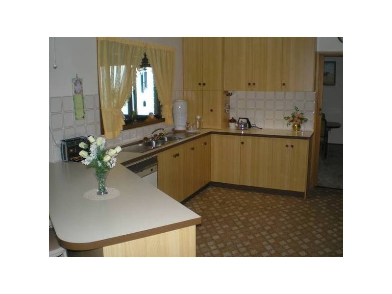 4 BLAKE COURT, Deniliquin NSW 2710