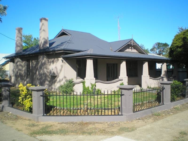 351 HENRY STREET, Deniliquin NSW 2710