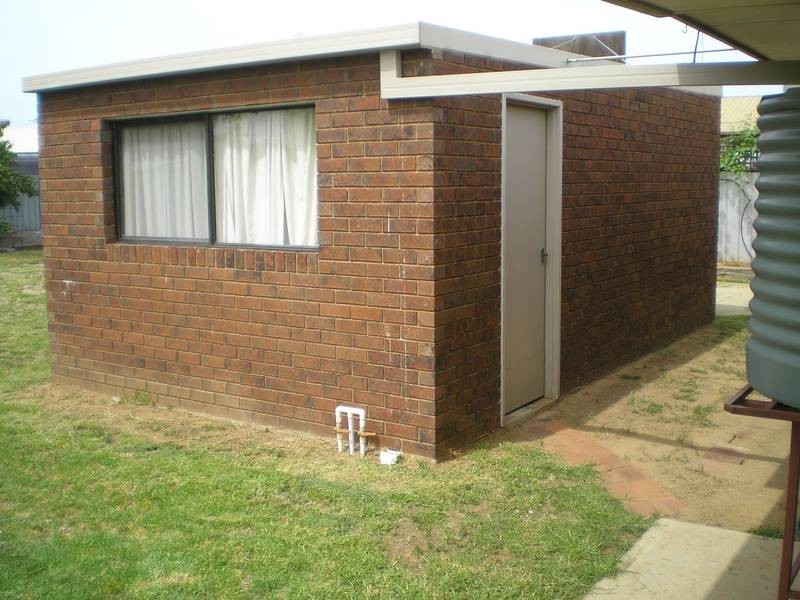 172 QUARRY STREET, Deniliquin NSW 2710