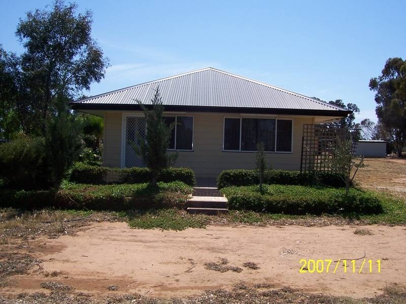 35 LAWSON SYPHON ROAD, Deniliquin NSW 2710