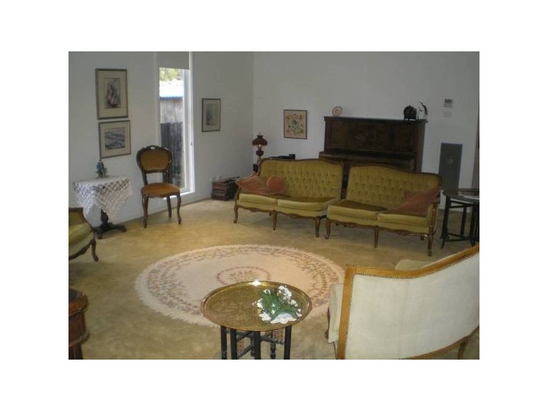 403 SLOANE STREET, Deniliquin NSW 2710