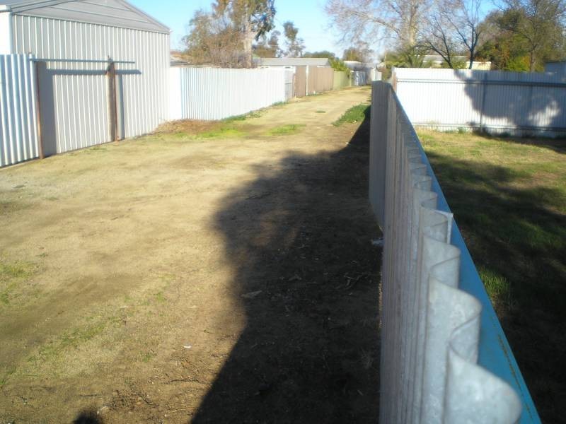 325 SLOANE STREET, Deniliquin NSW 2710