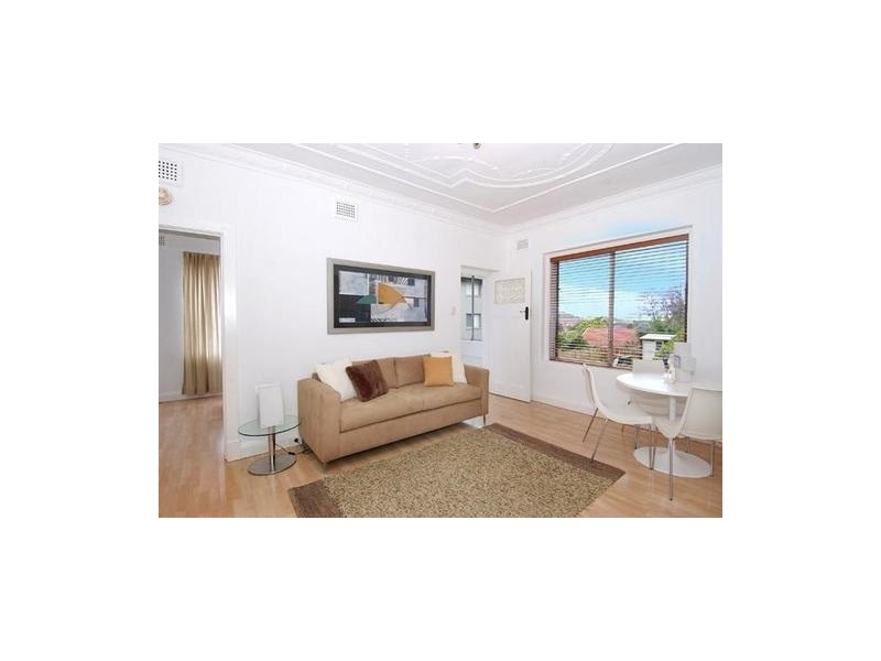90 Coogee Bay Road, Coogee NSW 2034