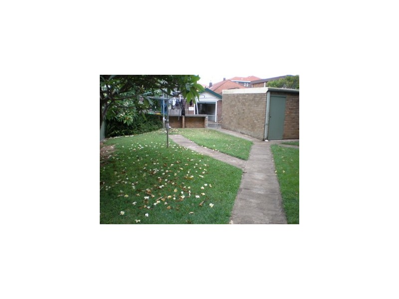 18 Brook Street, Coogee NSW 2034