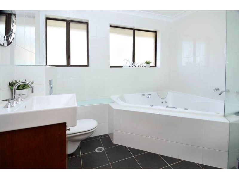 126-128 Brook Street, Coogee NSW 2034