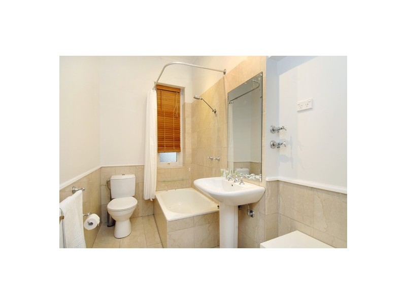 2/144 Beach Street, Coogee NSW 2034