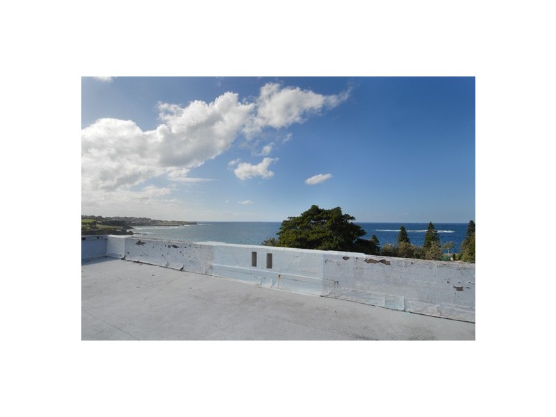 2/144 Beach Street, Coogee NSW 2034