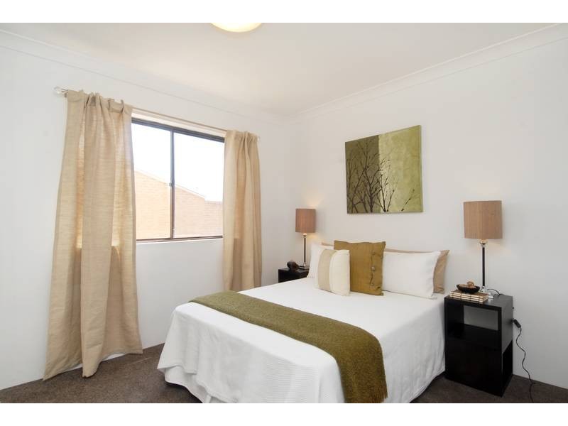 202 Beach Street, Coogee NSW 2034