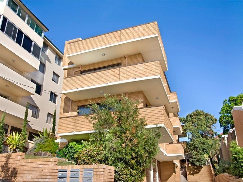 202 Beach Street, Coogee NSW 2034