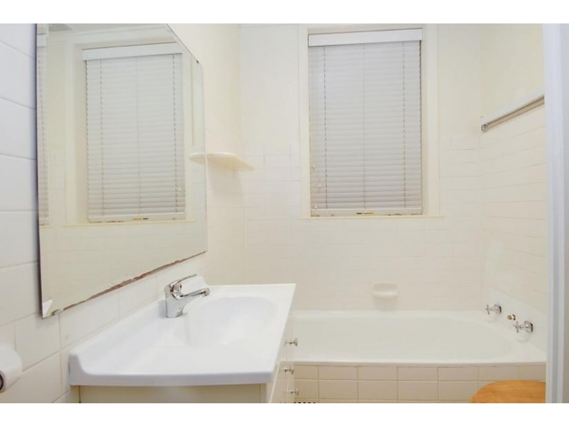 50 Carr Street, Coogee NSW 2034