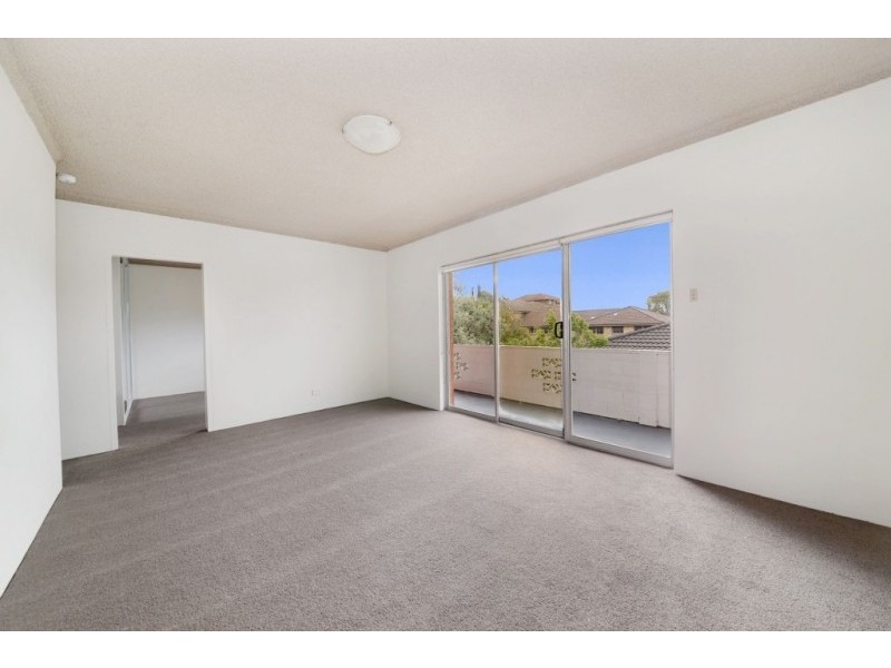 18 Alexander Street, Coogee NSW 2034