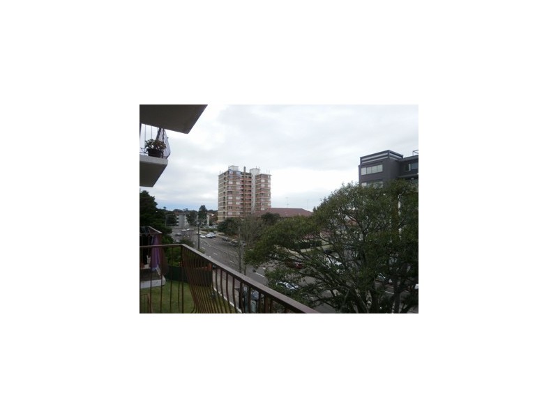 21 Anzac Parade, Kensington NSW 2033