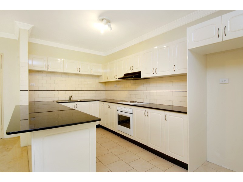 9/26-32 Shaftesbury Street, Carlton NSW 2218