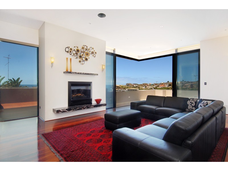 16 Seaside Parade, Coogee NSW 2034