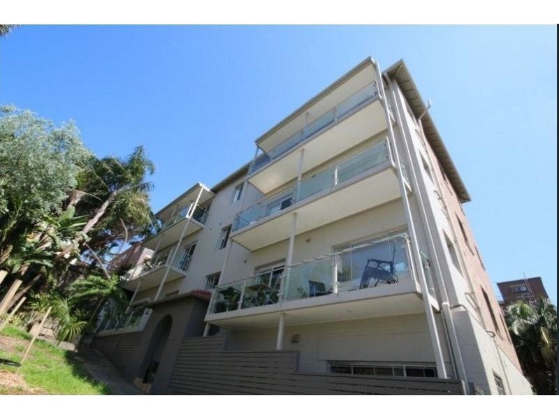 136 Coogee Bay Road, Coogee NSW 2034